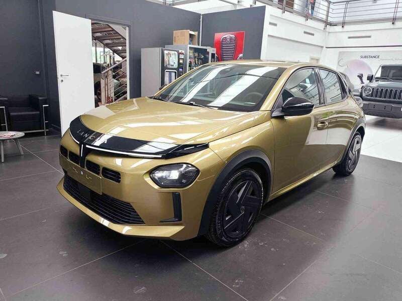 Gebraucht Lancia Ypsilon 101 PS (74 kW) 2024 Gold Kleinwagen