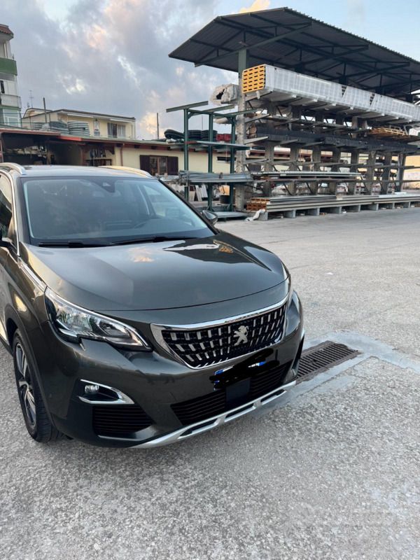 Usata 2018 Peugeot 3008 Allure SUV | 13.500 € (Cara) - Immagine 1/4
