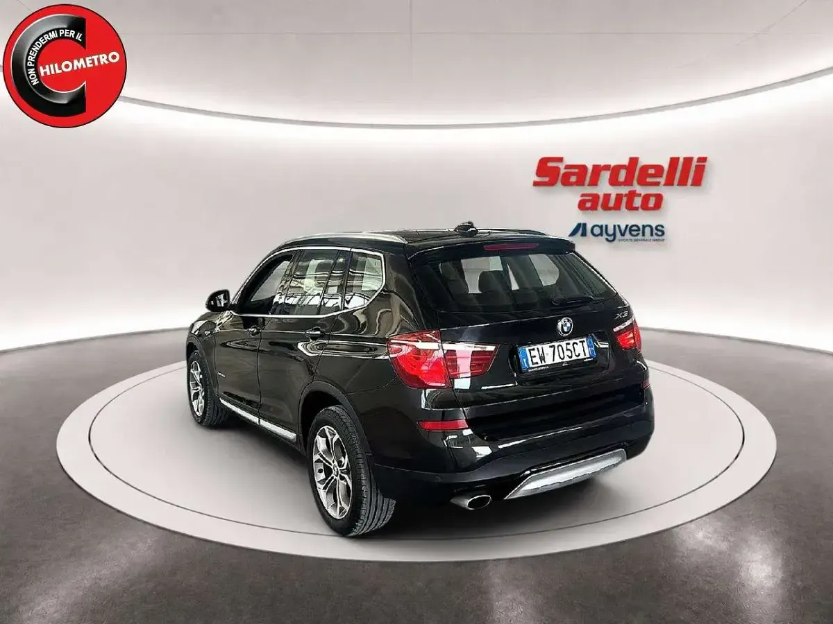 Usata BMW X3 Efficient Dynamics 190 CV (139 kW) 2014 Nero SUV