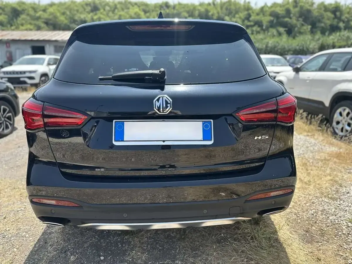 Usata MG HS Luxury 162 CV (119 kW) 2023 Nero SUV