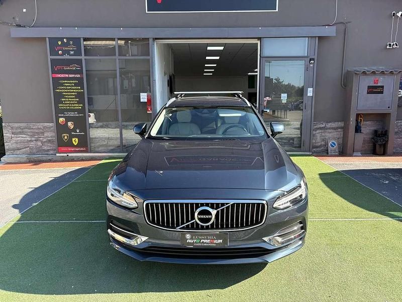 Usata Volvo V90 R-Design 190 CV (139 kW) 2020 Grigio Station wagon