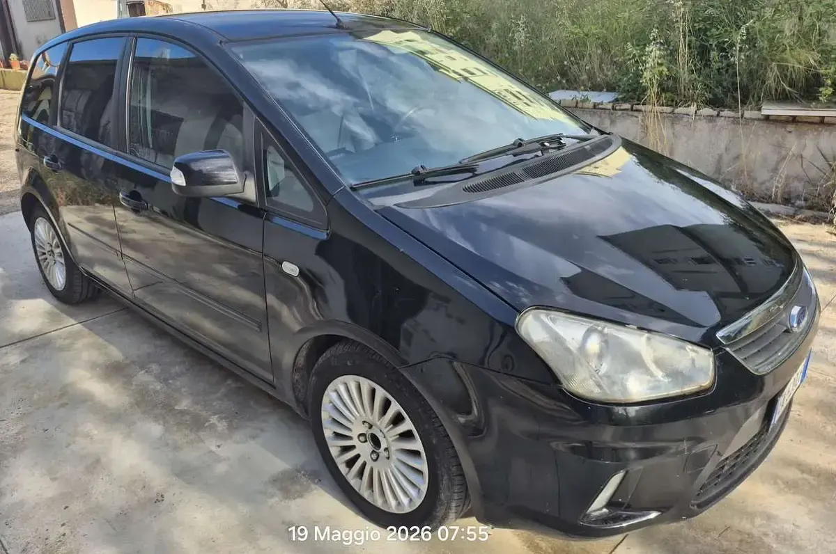 Usata Ford C-MAX Titanium 109 CV (80 kW) 2010 Monovolume