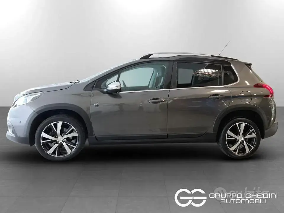 Usata Peugeot 2008 Allure 120 CV (88 kW) 2018 Nero SUV