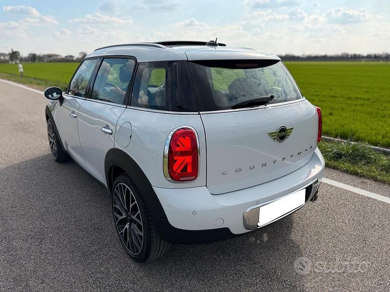 Usata Mini John Cooper Works Countryman 90 CV (66 kW) 2013 Bianco SUV