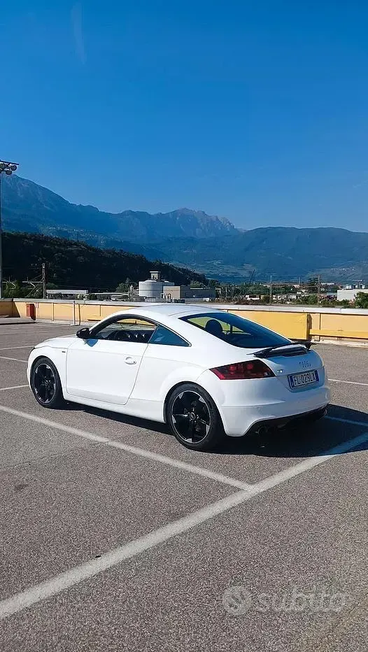 Usata Audi TT S-Line 160 CV (117 kW) 2010 Bianco Coupé