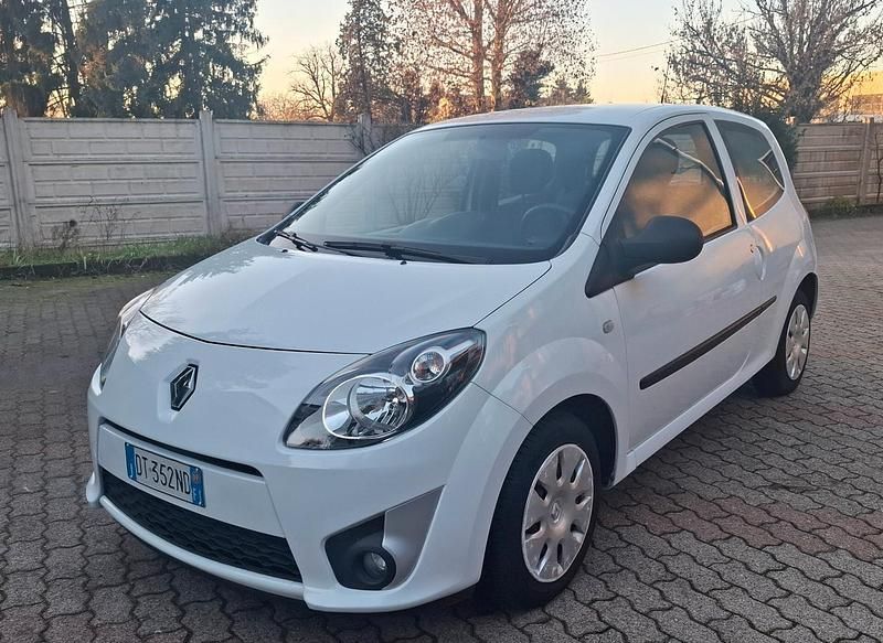 Usata Renault Twingo Dynamique 76 CV (55 kW) 2009 Nero Utilitaria