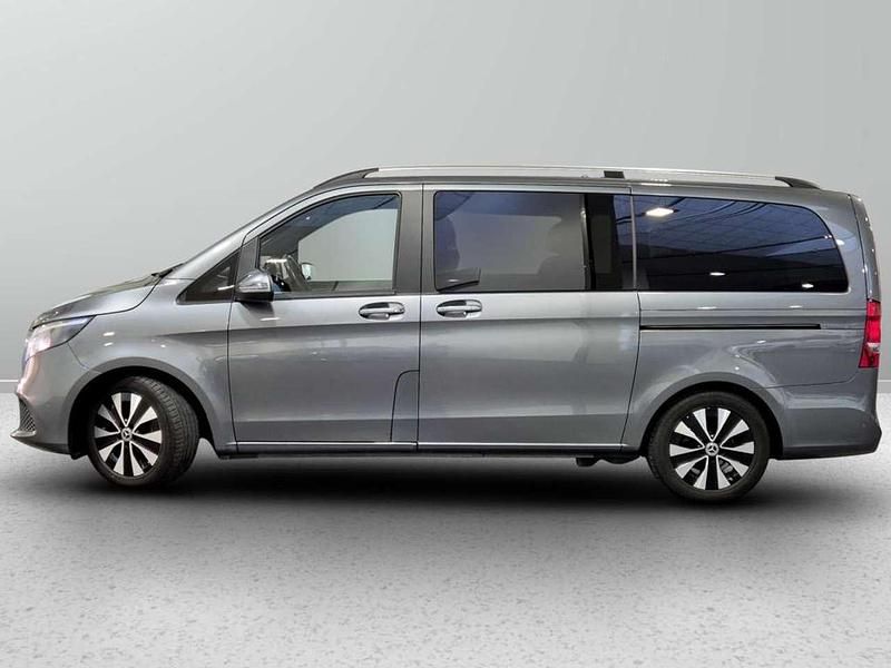 Usata Mercedes V250 Executive 190 CV (139 kW) 2021 Grigio united met Monovolume