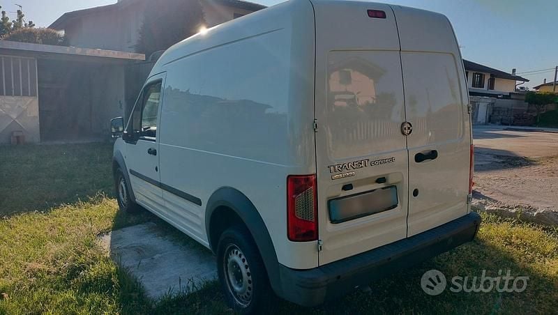 Usata Ford Transit Connect 90 CV (66 kW) 2009 Bianco Monovolume
