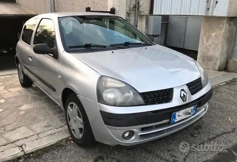 Usata Renault Clio II 2005 Grigio Berlina