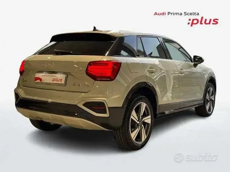 Usata Audi Q2 Advanced Plus 150 CV (110 kW) 2024 Argento SUV