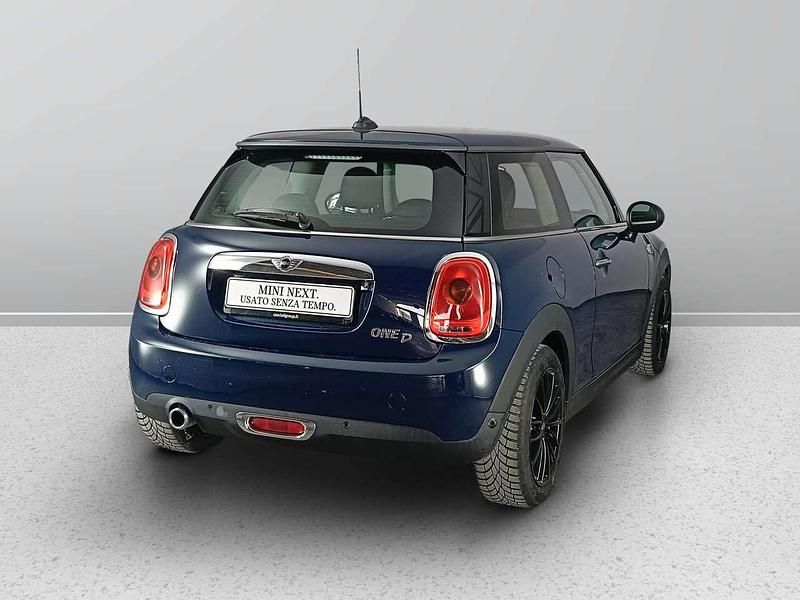 Usata Mini One D Business 95 CV (69 kW) 2015 Blu Utilitaria