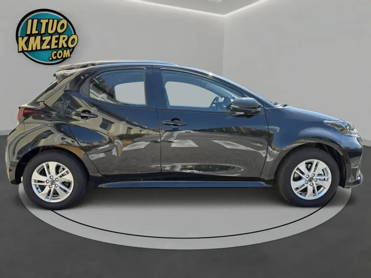 Nuova Mazda 2 Center-Line 116 CV (85 kW) 2026 Northern white pearl Utilitaria