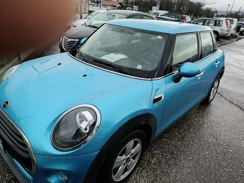 Usata Mini Cooper 136 CV (100 kW) 2019 Blu Utilitaria