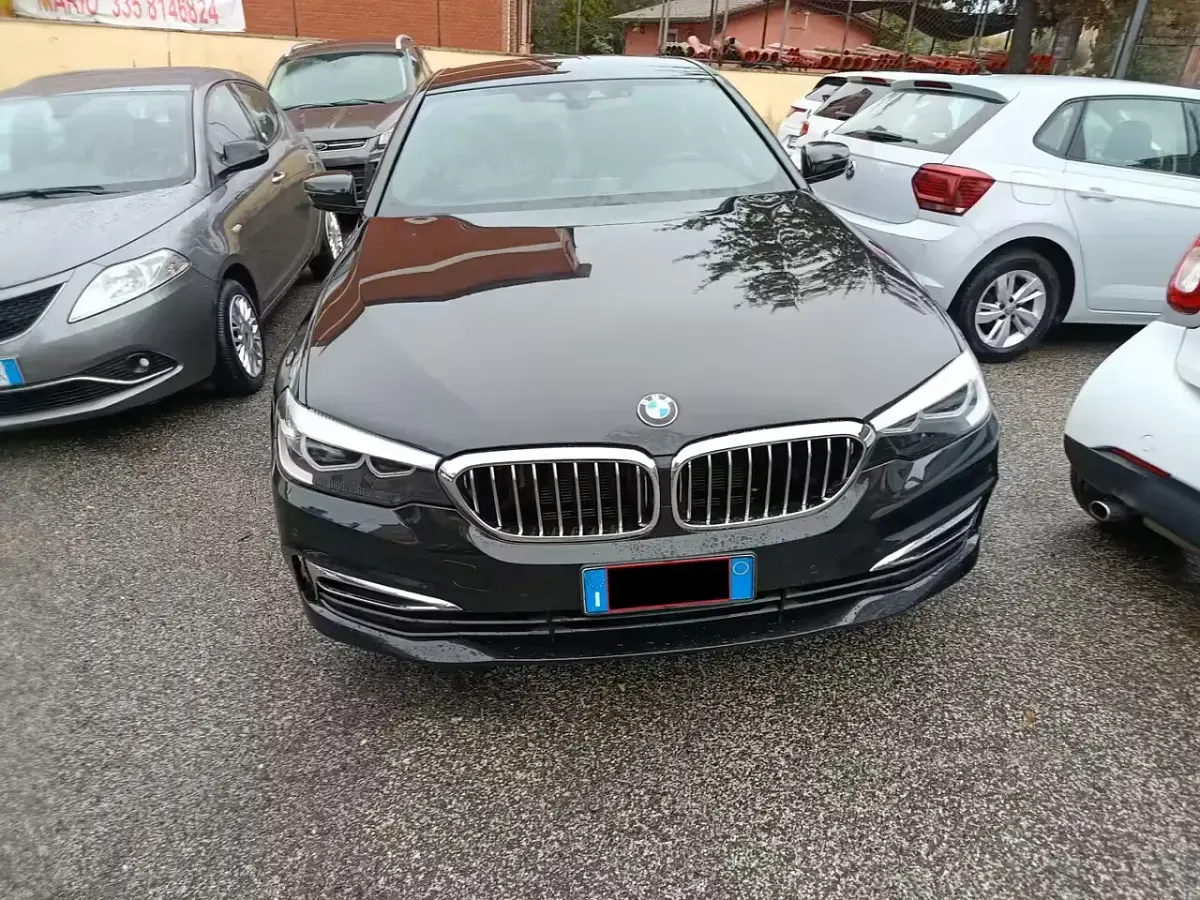Usata BMW 520 Luxury Line 190 CV (139 kW) 2020 Nero Berlina
