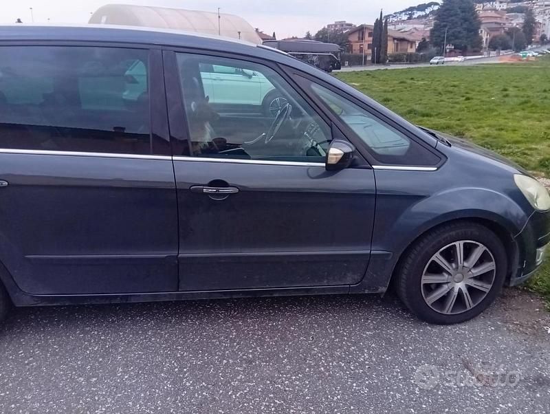 Usata Ford Galaxy 2007 Blu Monovolume