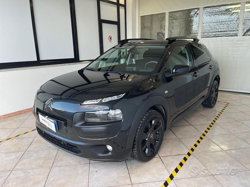 Nero Usata 2017 Citroën C4 Cactus Feel Due volumi | 8500 € (Buon prezzo) - Immagine 1/4