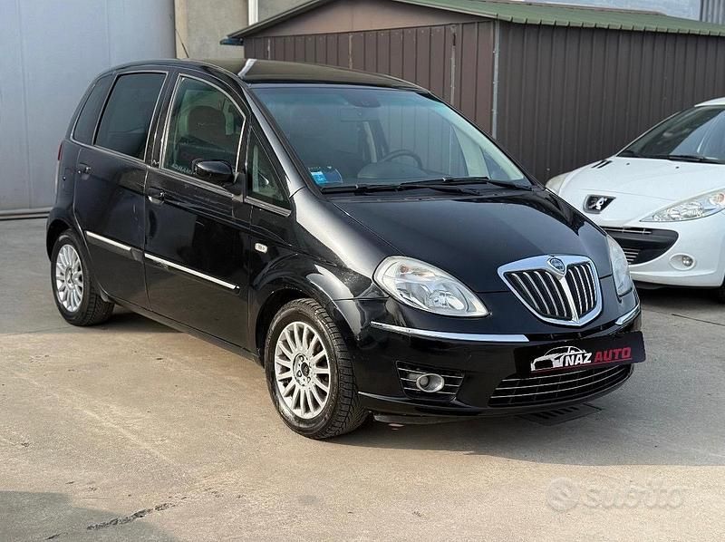 Usata Lancia Musa 95 CV (69 kW) 2007 Nero Monovolume