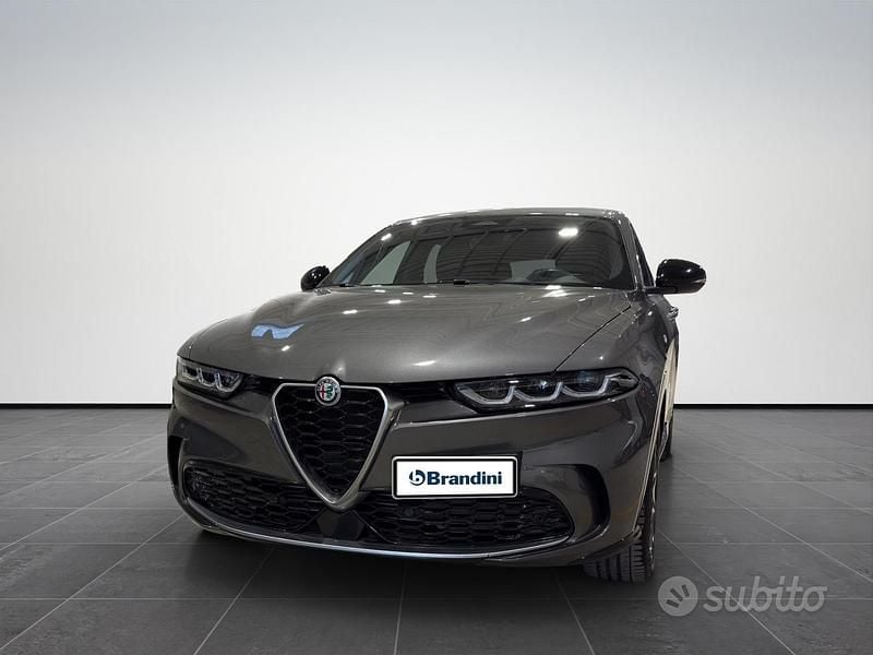 Usata Alfa Romeo Tonale Ti 131 CV (96 kW) 2024 Grigio vesuvio SUV