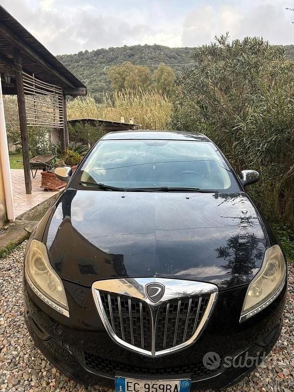 Usata 2010 Lancia Delta Utilitaria | 900 € (Super prezzo) - Immagine 1/4