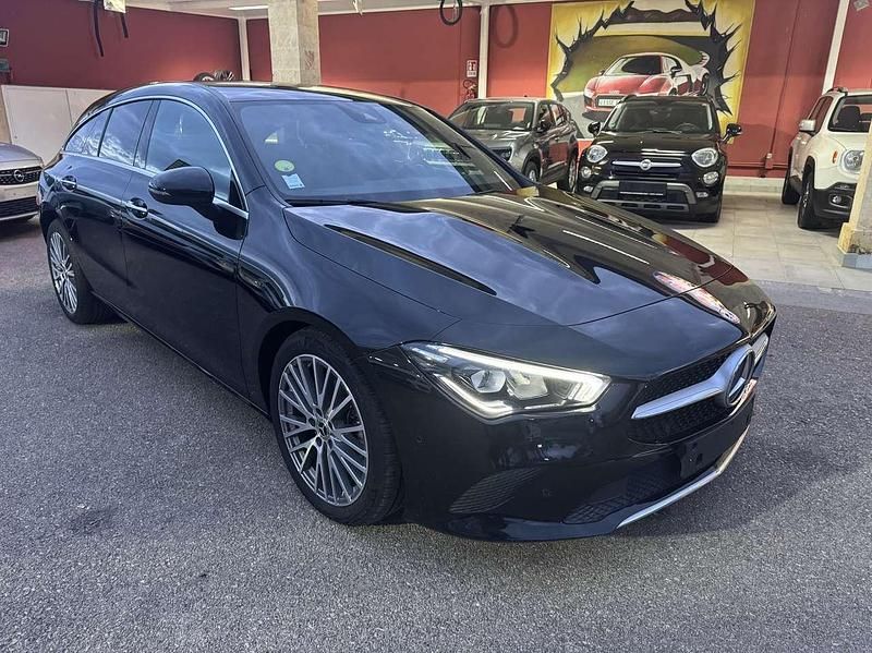 Usata Mercedes CLA200 Shooting Brake Premium 150 CV (110 kW) 2022 Nero Station wagon