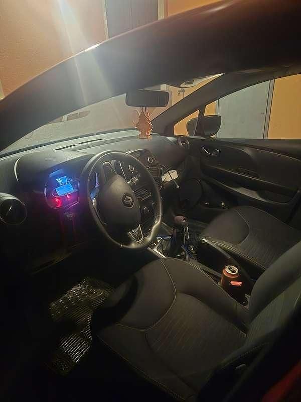 Usata Renault Clio IV Life 73 CV (53 kW) 2017 Berlina