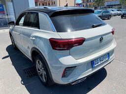 Grigio Usata 2022 VW T-Roc R-line SUV | 24.500 € (Buon prezzo) - Immagine 1/3