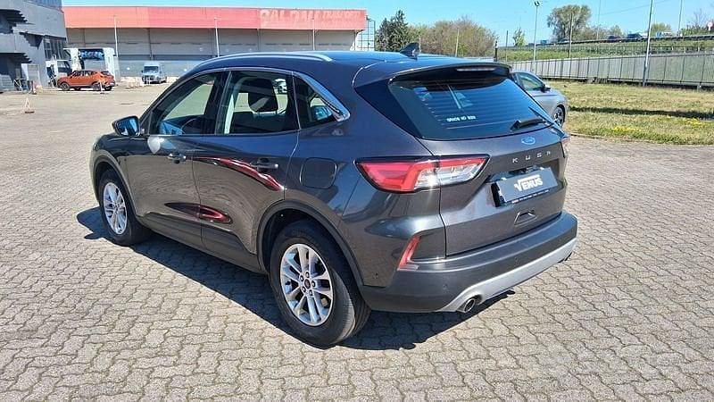 Usata Ford Kuga Titanium 120 CV (88 kW) 2020 Grigio SUV