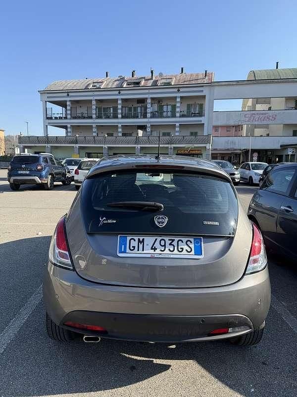 Usata Lancia Ypsilon S 69 CV (50 kW) 2023 Utilitaria