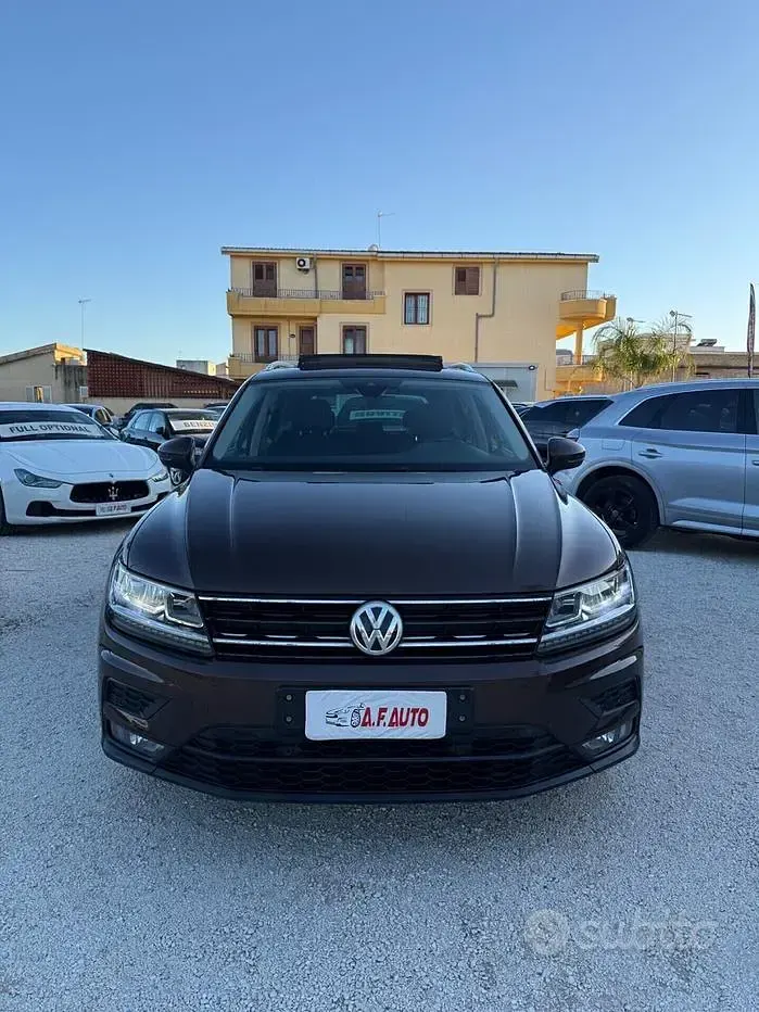 Usata VW Tiguan Style 150 CV (110 kW) 2017 Marrone SUV