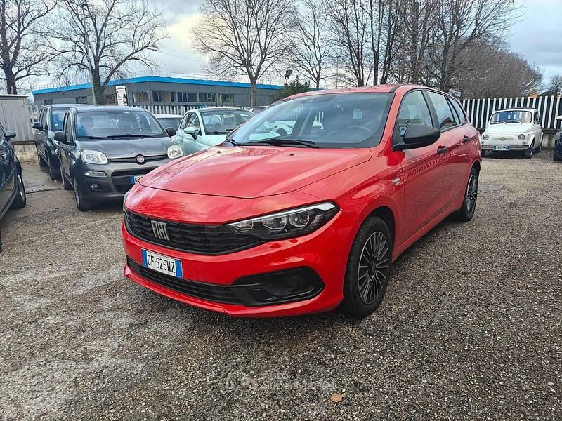 Usata Fiat Tipo City Life 131 CV (96 kW) 2021 Rosso Station wagon