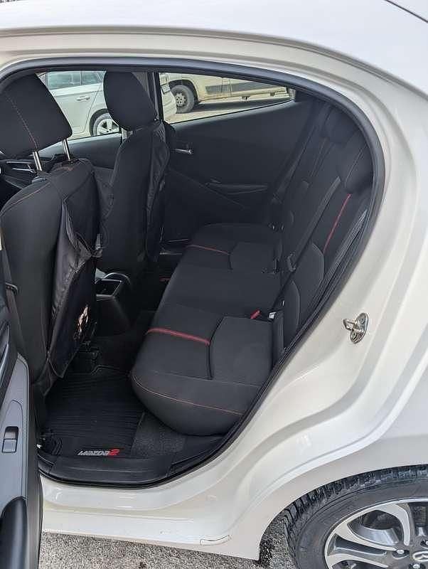 Usata Mazda 2 Exceed 105 CV (77 kW) 2017 Bianco Utilitaria