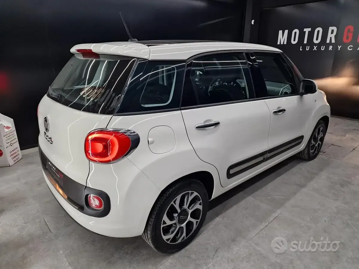 Usata Fiat 500L Lounge 95 CV (69 kW) 2016 Bianco Monovolume