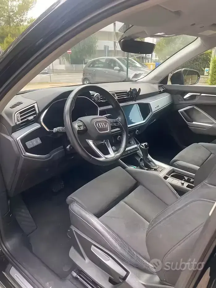 Usata Audi Q3 Comfort 125 CV (91 kW) 2020 Nero SUV