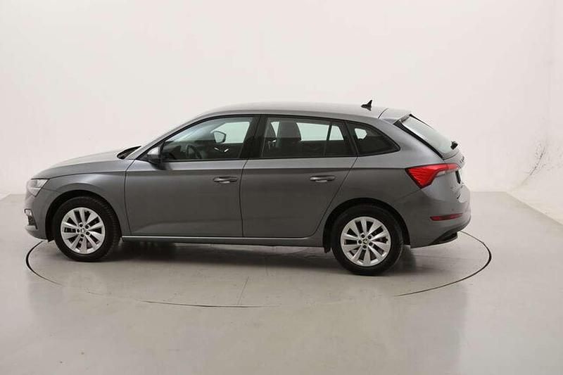 Usata Skoda Scala Ambition 95 CV (69 kW) 2023 Grigio Utilitaria