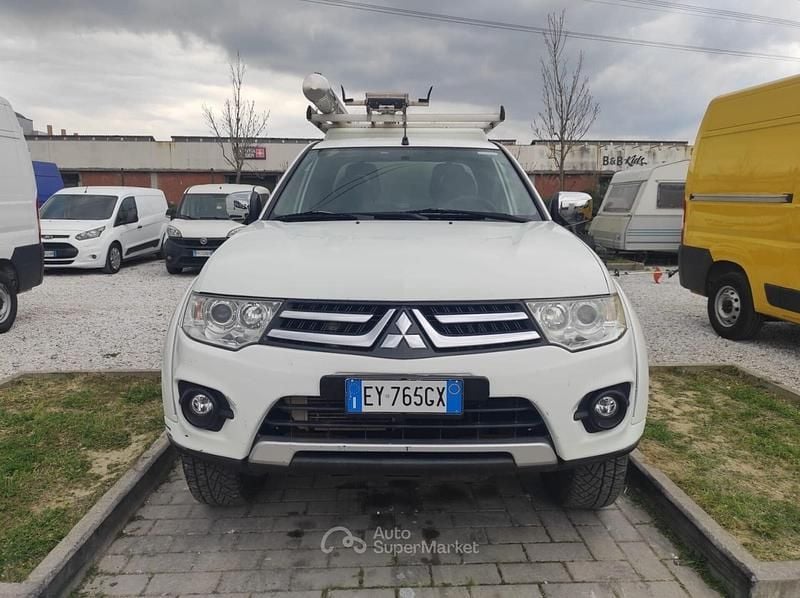 Usata Mitsubishi L200 136 CV (100 kW) 2015 Bianco Pick-up