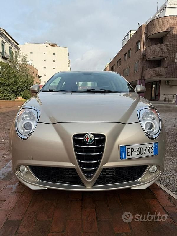 Usata Alfa Romeo MiTo Distinctive 95 CV (69 kW) 2013 Giallo Utilitaria
