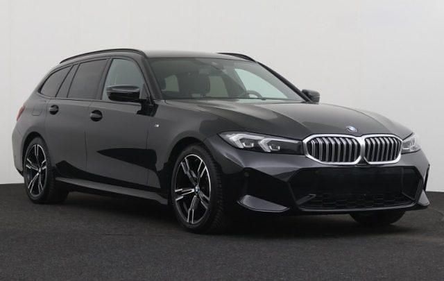 Usata BMW 318 M Sport 156 CV (114 kW) 2024 Nero Station wagon