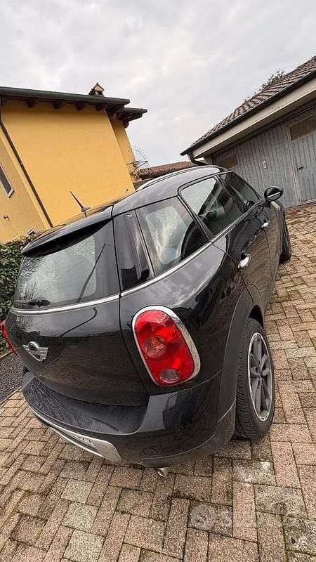 Usata Mini Countryman 122 CV (89 kW) 2015 Nero SUV