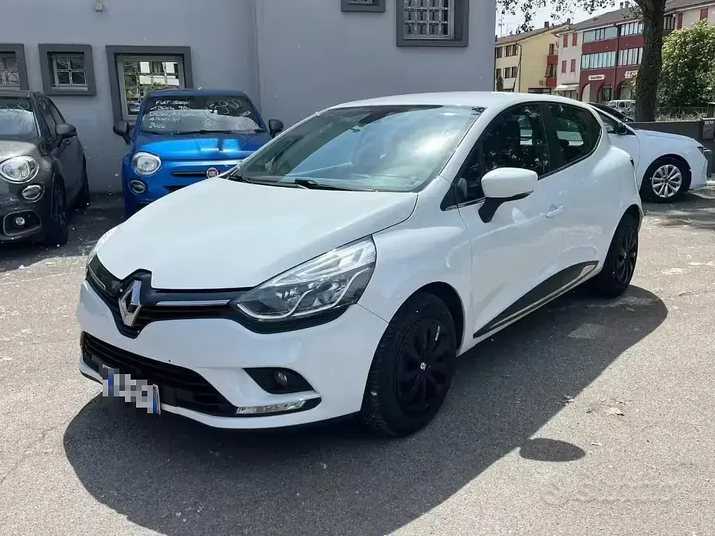 Brugt Renault Clio IV Zen 75 HK (55 kW) 2018 Hvid Sedan