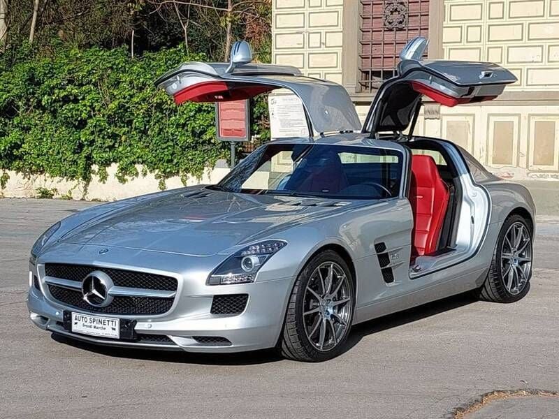 Usata Mercedes SLS AMG AMG 571 CV (419 kW) 2010 Argento Coupé