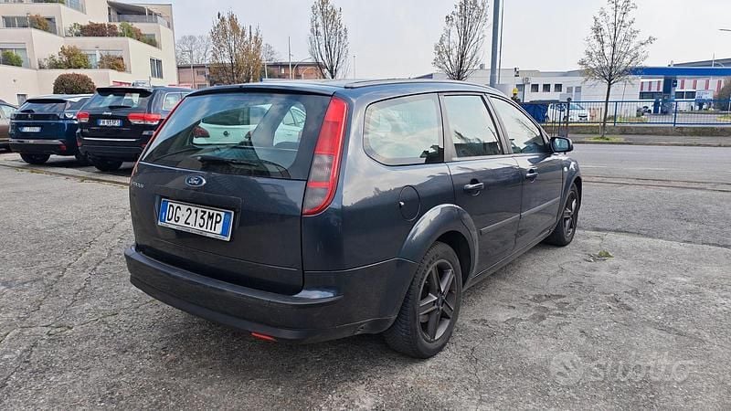 Usata Ford Focus 2007 Grigio Station wagon