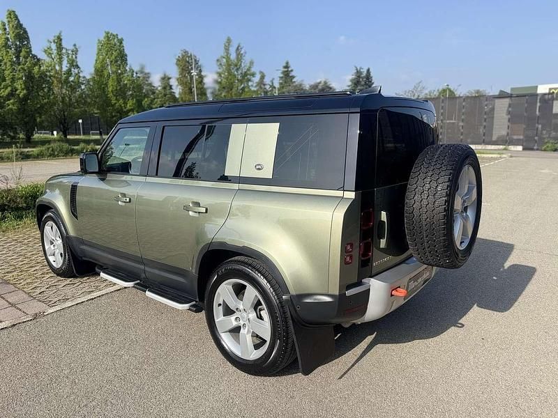 Usata Land Rover Defender 200 CV (147 kW) 2022 Verde SUV