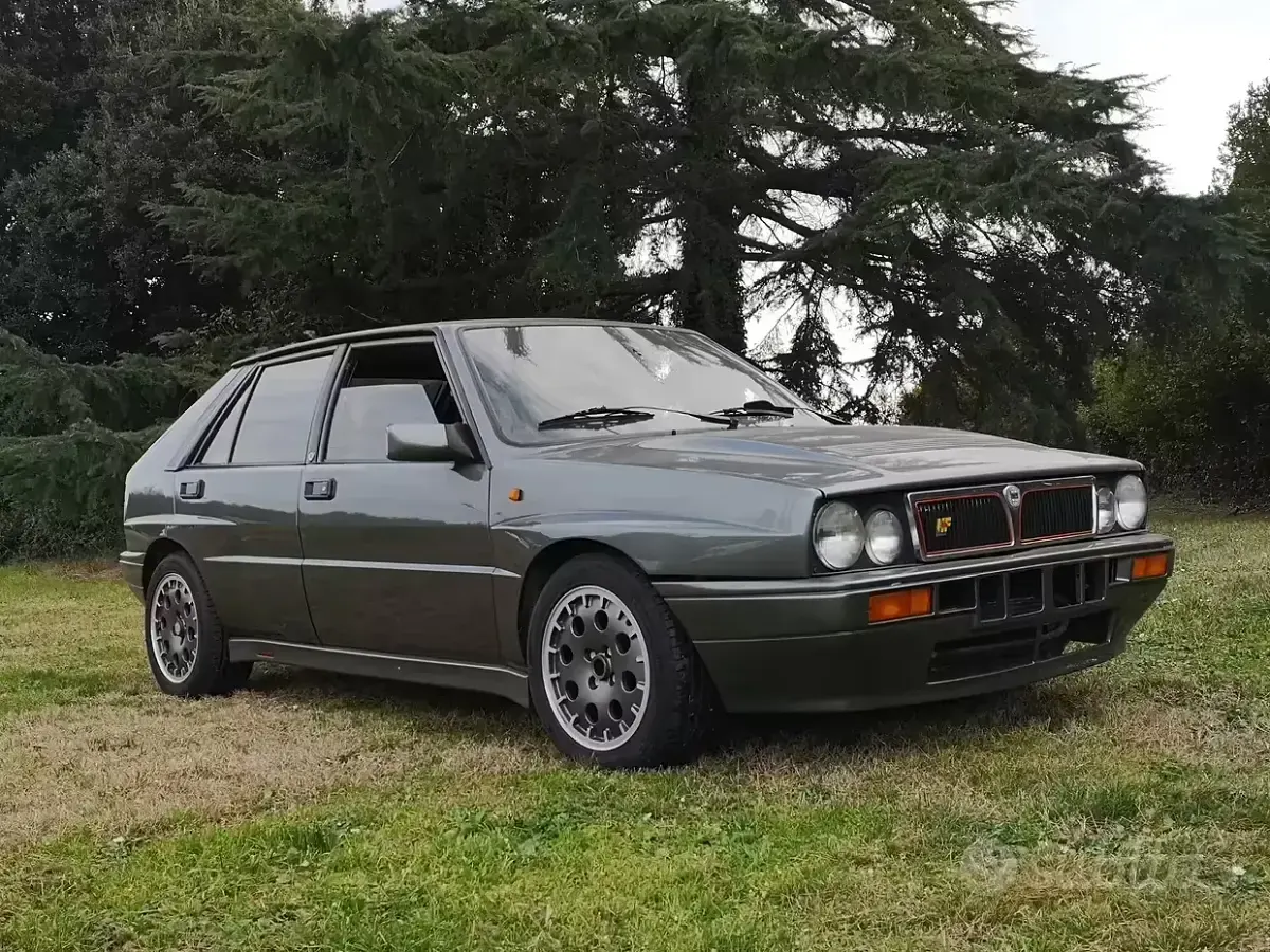 Usata Lancia Delta 196 CV (144 kW) 1990 Utilitaria