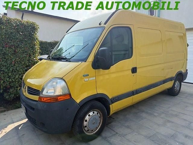 Usata Renault Master 100 CV (73 kW) 2007 Giallo Berlina