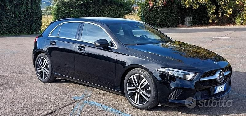 Usata Mercedes A160 Business 109 CV (80 kW) 2021 Nero Berlina