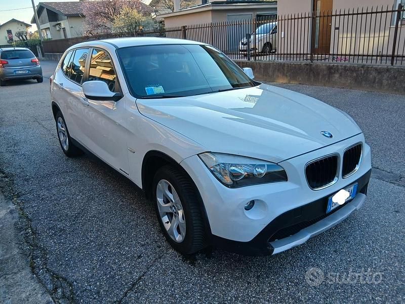 Usata BMW X1 143 CV (105 kW) 2010 Bianco SUV