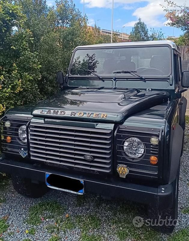 Usado Land Rover Defender 122 CV (89 kW) 2012 SUV