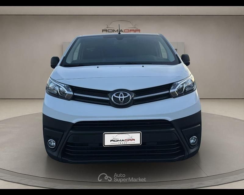 Usata Toyota Proace Comfort 120 CV (88 kW) 2021 Bianco met Monovolume