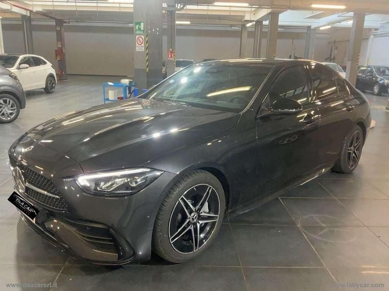 Grigio Usata 2024 Mercedes C220 AMG Line Premium Tre volumi | 46.900 € (Buon prezzo) - Immagine 1/4