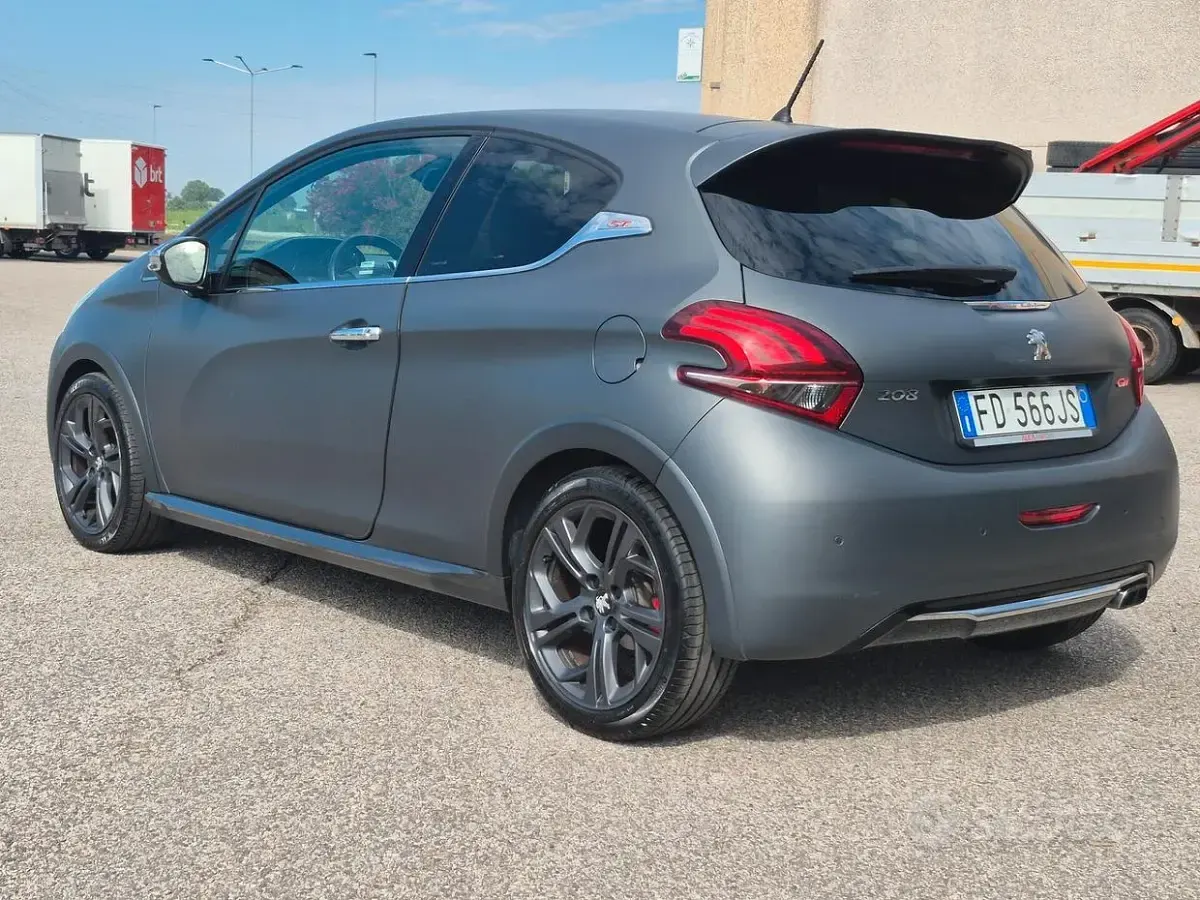 Usata Peugeot 208 GTi 208 CV (152 kW) 2016 Grigio Utilitaria